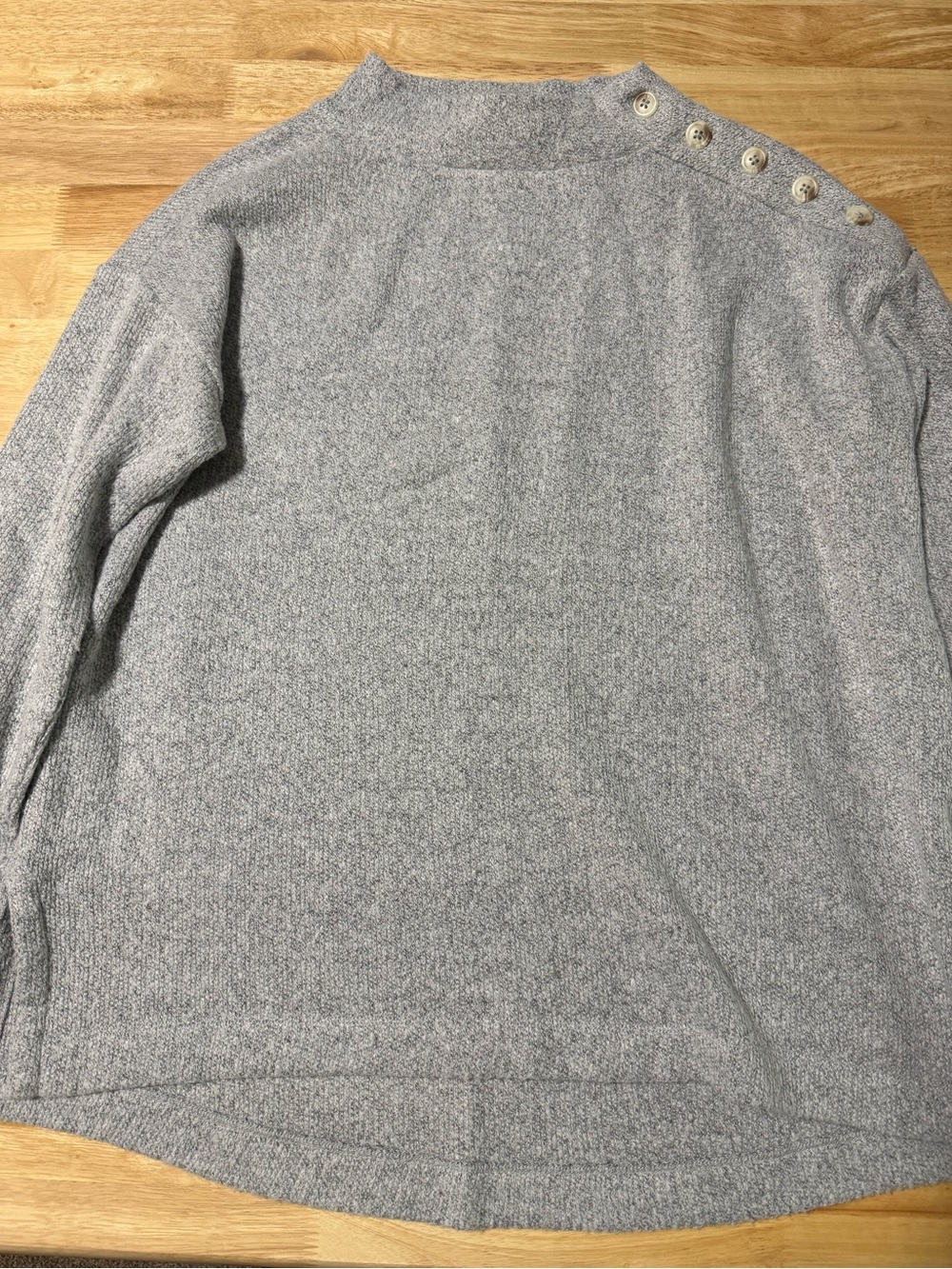 LOFT Women’s Large Light Gray Button Shoulder Pullover Sweater Soft Knit